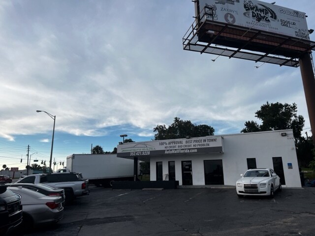 More Photos Of 2411 S Pine Ave, Ocala Storefront Retail Office For Sale
