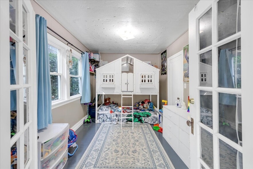 More Photos Of 134 N Washington St, Sonora Specialty For Sale