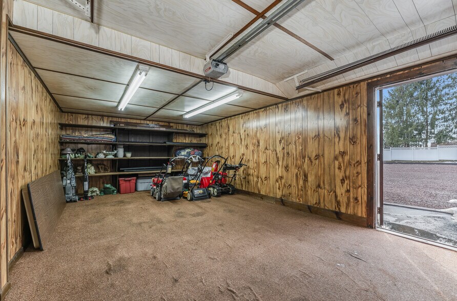 More Photos Of 5 Larison Ln, Ringoes Storefront Retail Office For Sale