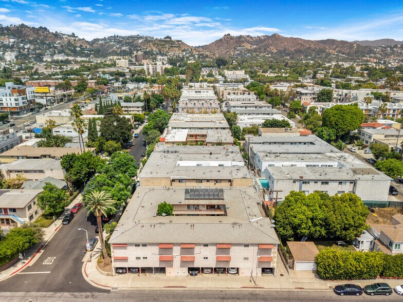 More Photos Of 900 N Orange Grove Ave, West Hollywood Apartments For Sale