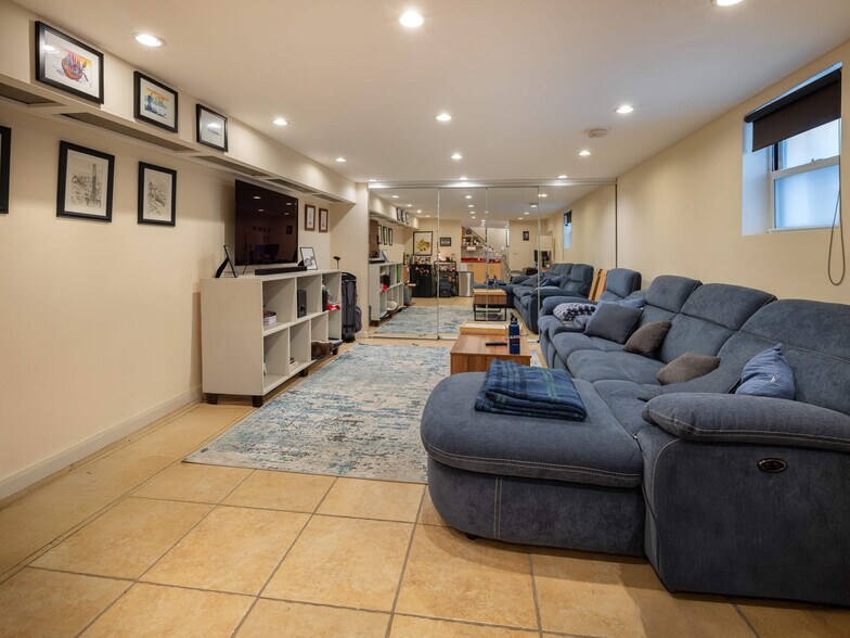 More Photos Of 1840 21st Dr, Astoria Multifamily For Sale