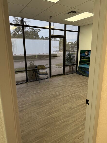 More Photos Of 10784 Satellite Blvd, Orlando Warehouse For Sale
