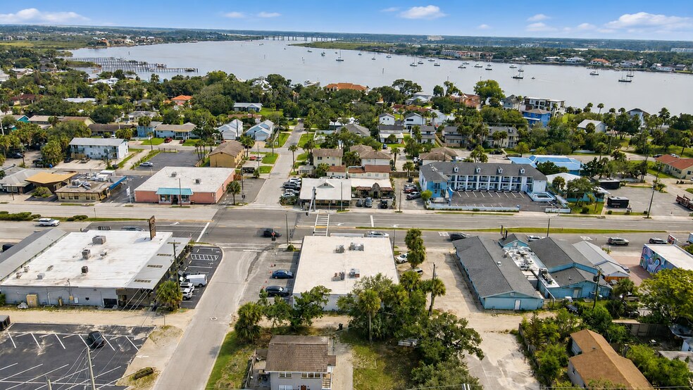 More Photos Of 112 Anastasia Blvd, Saint Augustine Freestanding For Sale