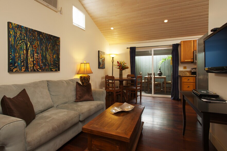 More Photos Of 40 Ae Pl, Paia Apartments For Sale