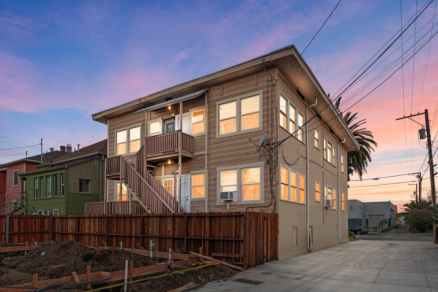 More Photos Of 1717 26th St, Sacramento Apartments For Sale