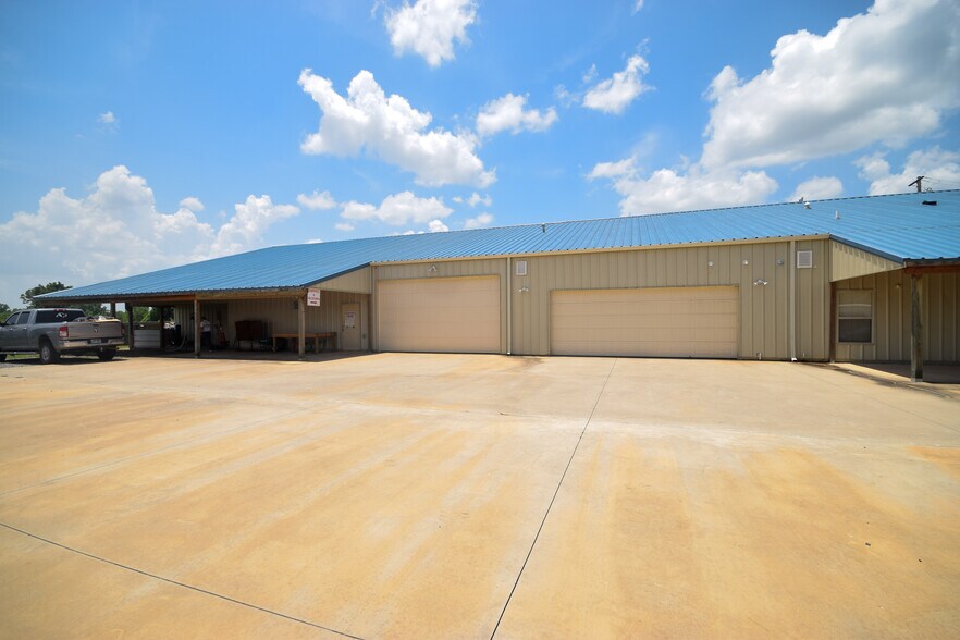 More Photos Of 10024 Highway 165, North Little Rock Light Manufacturing For Sale