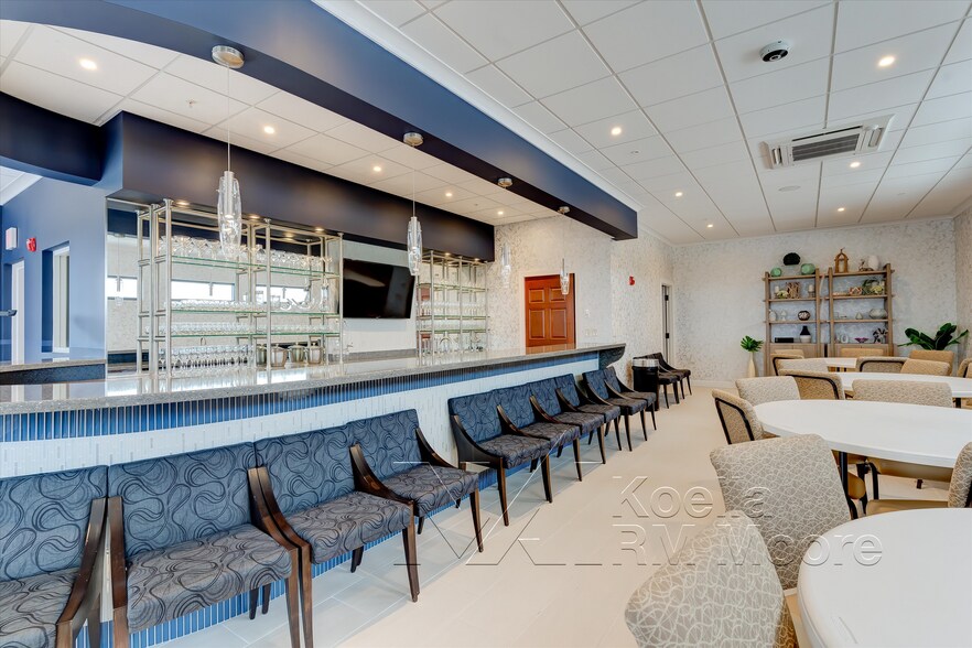 More Photos Of 9600 Parkside, Knoxville Distribution For Lease