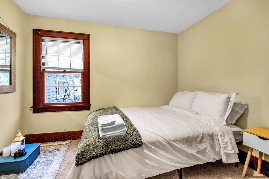 More Photos Of 115 Claremont Ave, Buffalo Multifamily For Sale