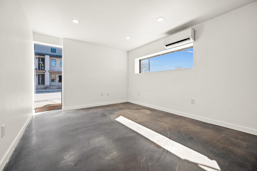 More Photos Of 122 Navajo St, Salt Lake City Manufacturing For Lease