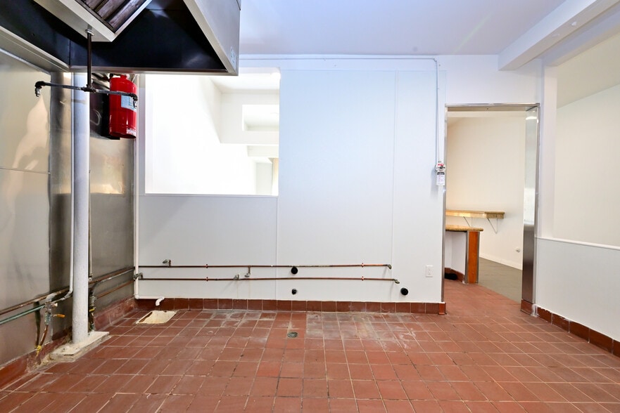 More Photos Of 1487-1491 E Colorado Blvd, Pasadena Storefront Retail Office For Lease