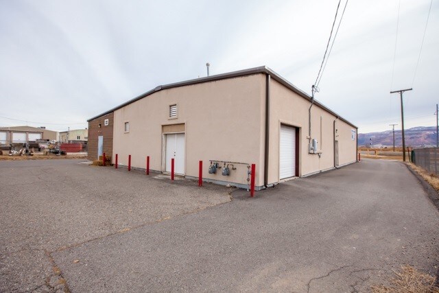 More Photos Of 743 Highway 6 & 50, Fruita Distribution For Lease