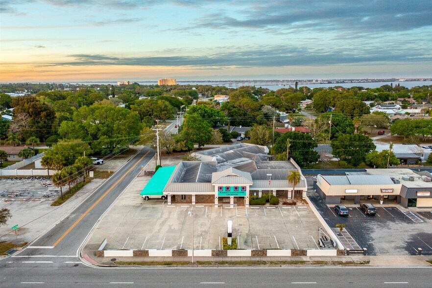 More Photos Of 525 N Harbor City Blvd, Melbourne Office For Sale