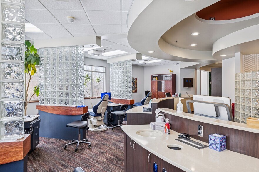 More Photos Of 3340 Sherman Ct, Eagan Medical For Sale