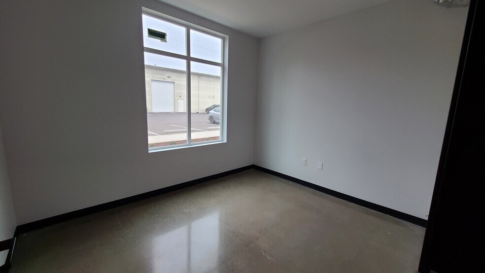 More Photos Of 540 Patterson St NW, Salem General Retail For Lease