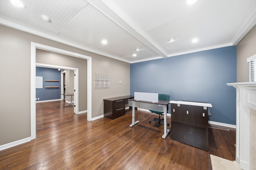 More Photos Of 1628 S Cincinnati Ave, Tulsa Office For Sale