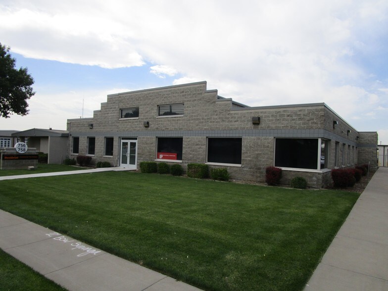 More Photos Of 756 S Redwood Rd, Salt Lake City Medical For Lease