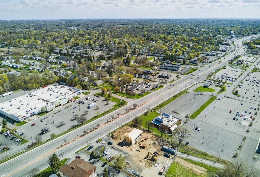 More Photos Of 3081 Ridge Rd W, Rochester Auto Repair For Sale