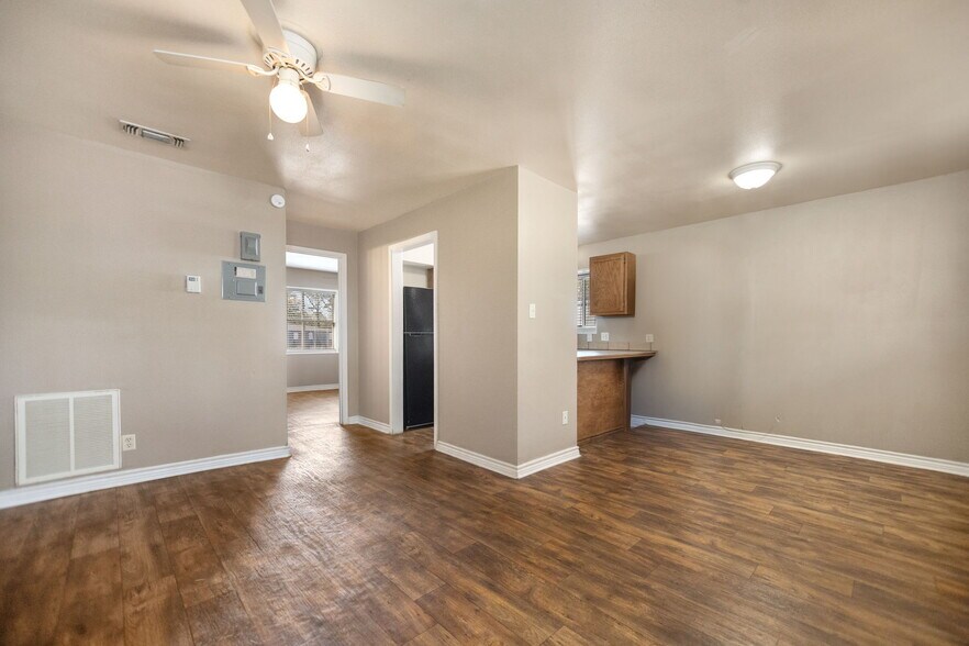More Photos Of , Lufkin Multifamily For Sale