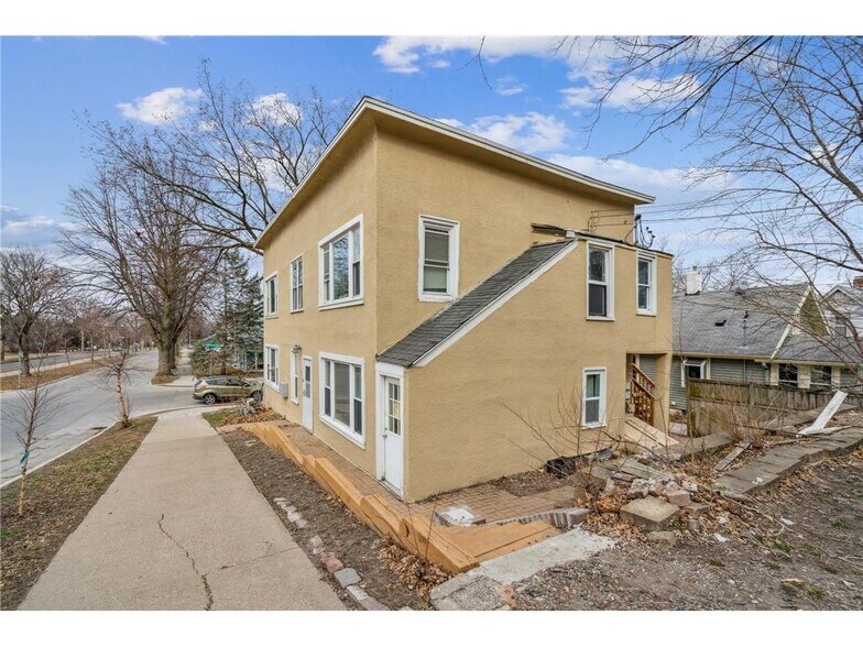 More Photos Of 3201 Polk St NE, Minneapolis Apartments For Sale