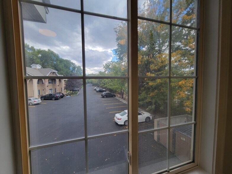 More Photos Of 47 W 9000 S, Sandy Office For Lease