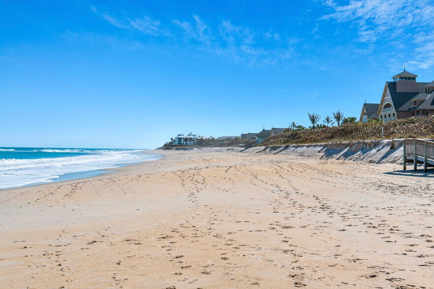 More Photos Of 9300 N A1A, Vero Beach Freestanding For Sale