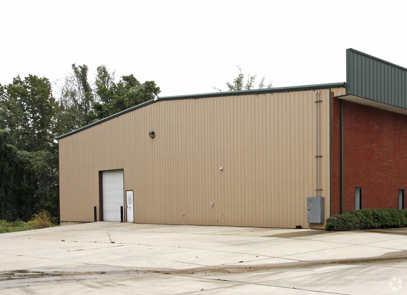 More Photos Of 2487 Bright Star Rd, Douglasville Warehouse For Sale