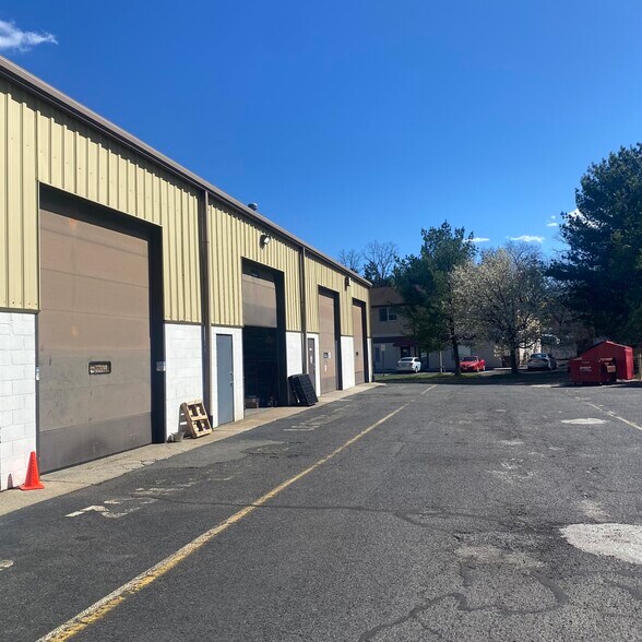 More Photos Of 1771 State Route 34, Farmingdale Showroom For Lease