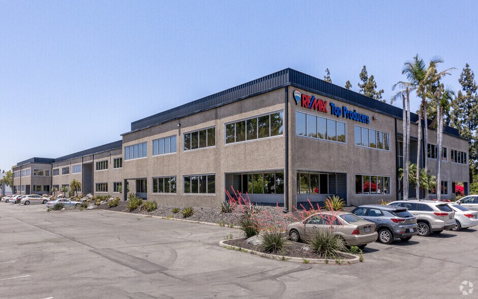 More Photos Of 3350 E Birch St, Brea Office For Lease