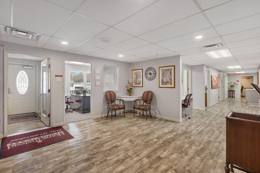 More Photos Of 5758 Cooley Lake Rd, Waterford Daycare Center For Sale