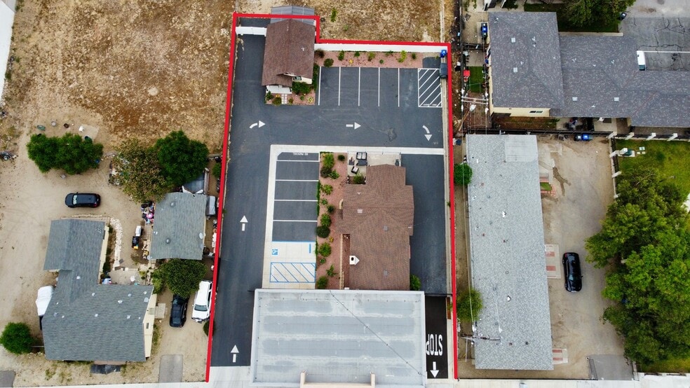 More Photos Of 7893 Sierra Ave, Fontana Storefront Retail Residential For Lease