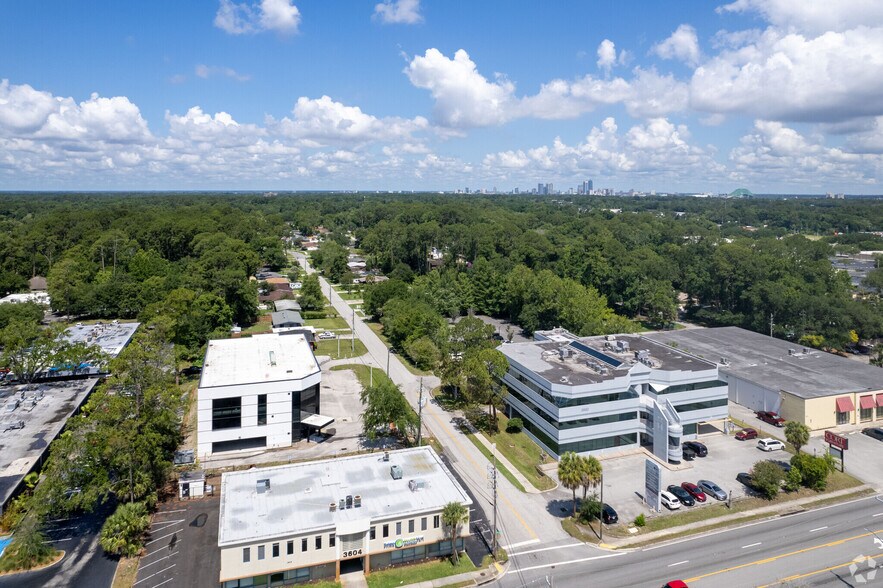 More Photos Of 3550 University Blvd S, Jacksonville Medical For Lease
