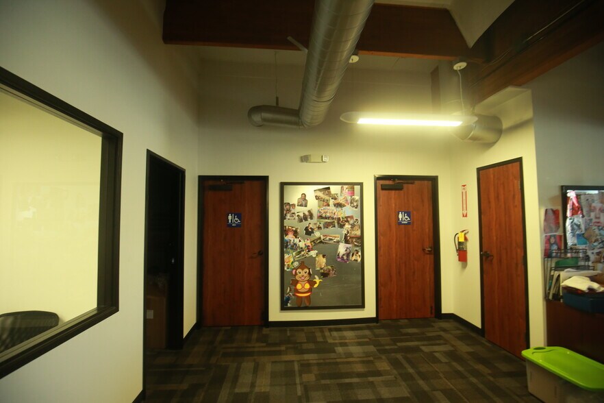 More Photos Of 1530 Moonstone St, Brea Warehouse For Lease