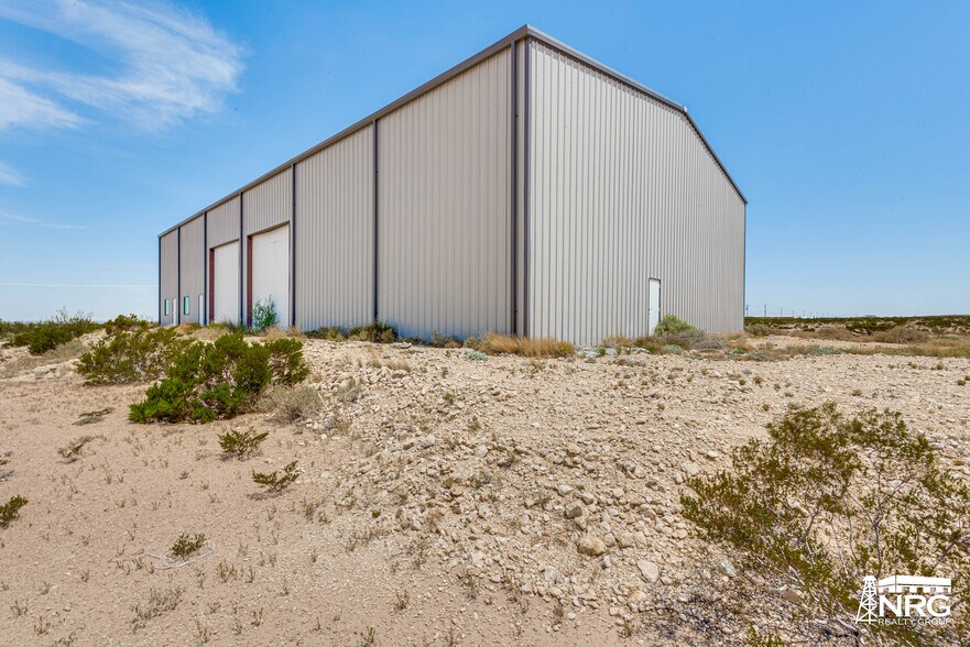 More Photos Of 1864 US Highway 285, Fort Stockton Warehouse For Sale