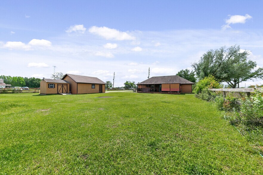 More Photos Of 1410 Hovas Ln, Brookshire Land For Sale