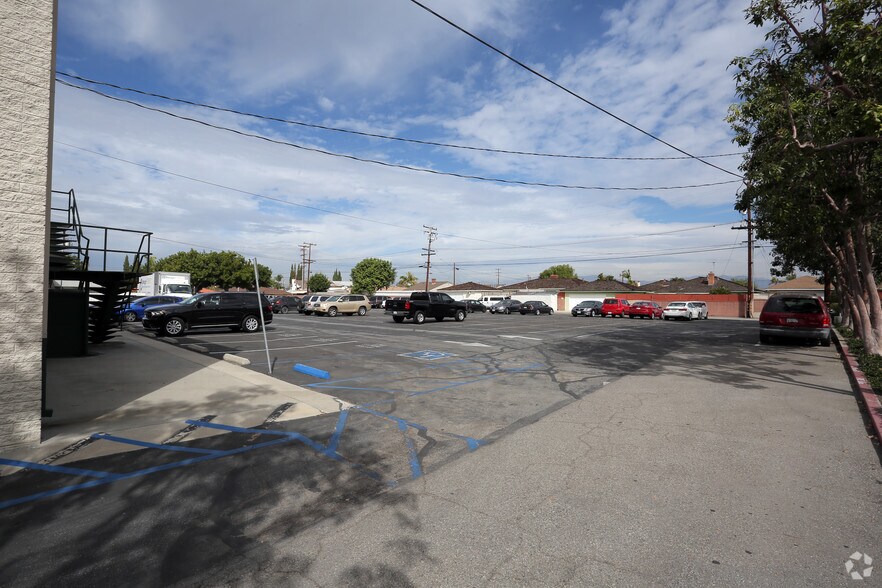 More Photos Of 8505-8535 Florence Ave, Downey Medical For Lease