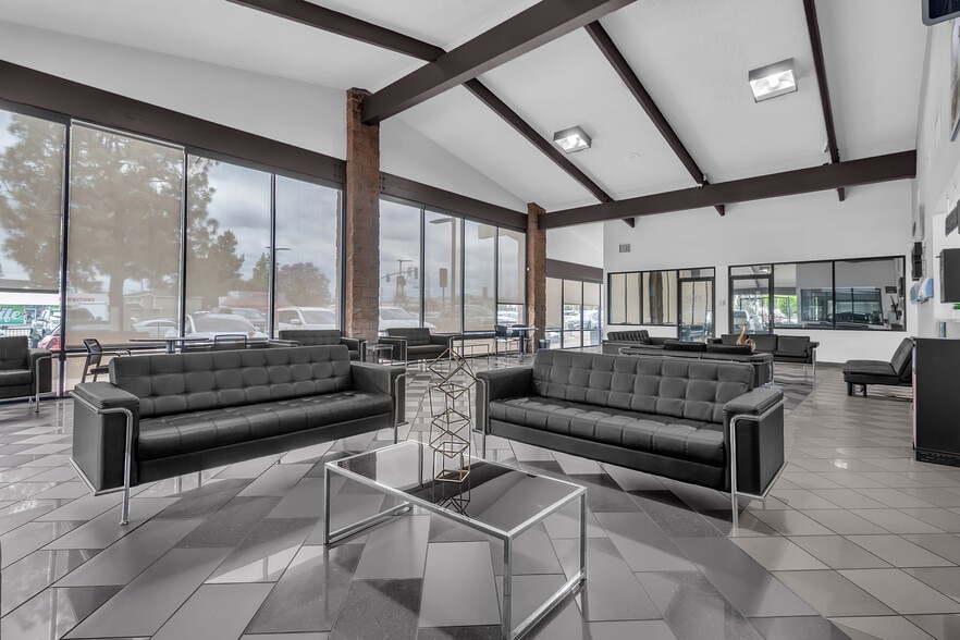 More Photos Of 10325 Central Ave, Montclair Auto Dealership For Lease