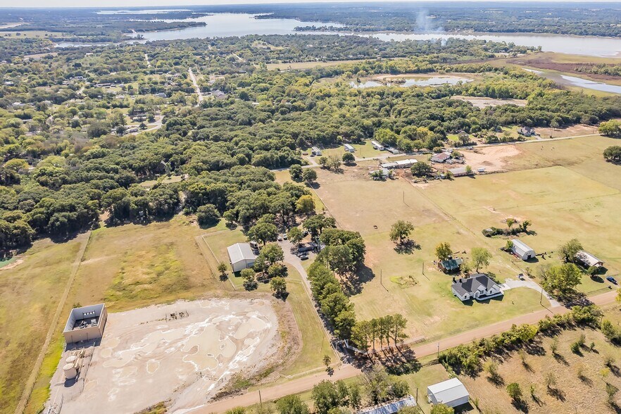 More Photos Of 327 County Road 4851, Newark Industrial For Lease