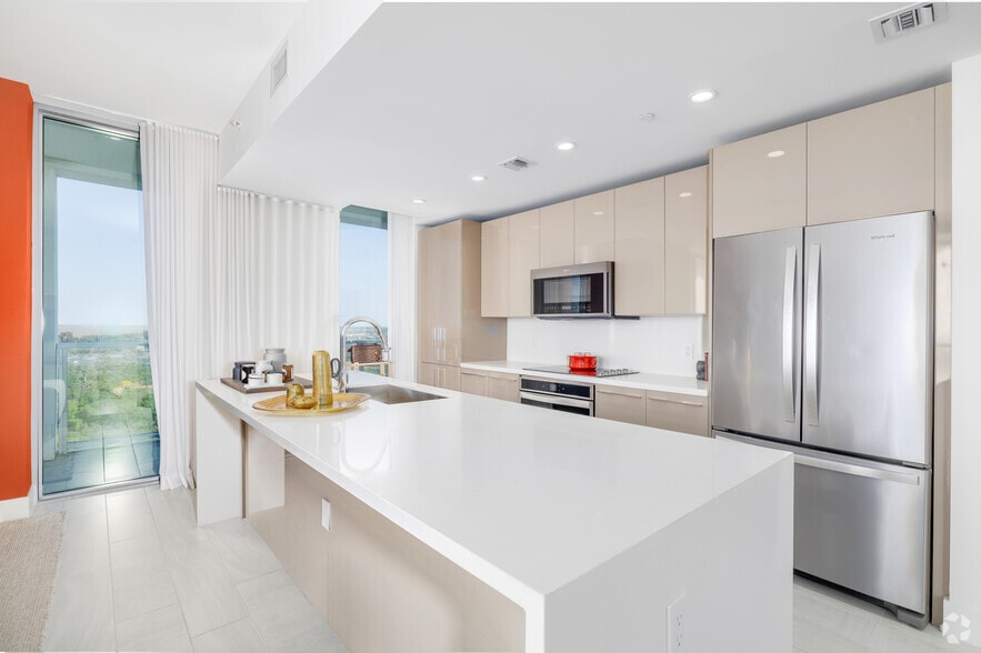 More Photos Of 2000 Metropica Way, Fort Lauderdale Apartments For Sale