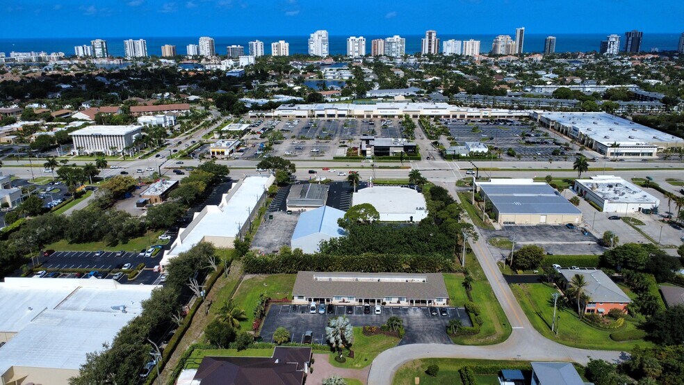 More Photos Of 960 Morningside Dr, Naples Apartments For Sale