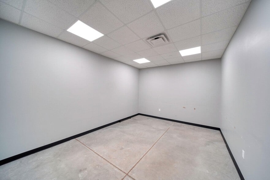 More Photos Of 8975 Page Ave, Jackson Warehouse For Sale