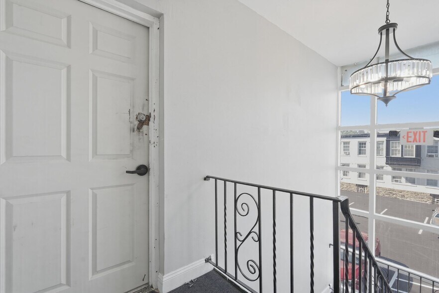 More Photos Of 230 E Sharpnack St, Philadelphia Multifamily For Sale