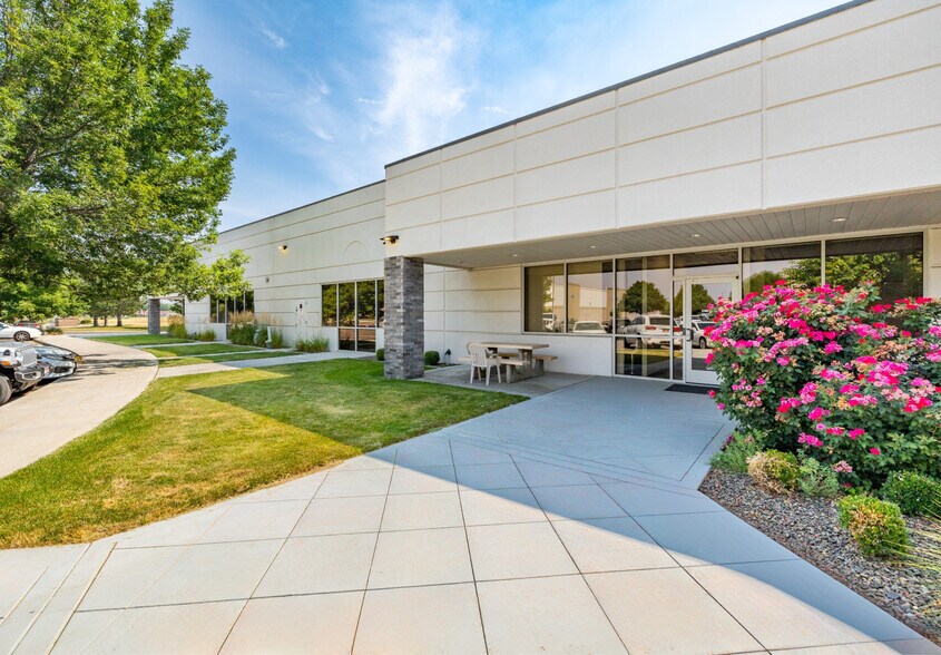 More Photos Of 350-398 N Mitchell St, Boise Office For Sale