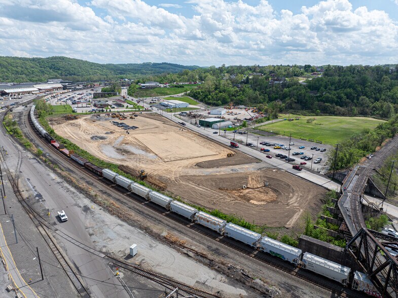 More Photos Of 206 State St, Clairton Industrial For Lease