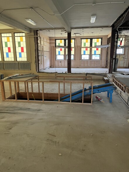 More Photos Of 642 S Main St, Central Square Office Residential For Lease