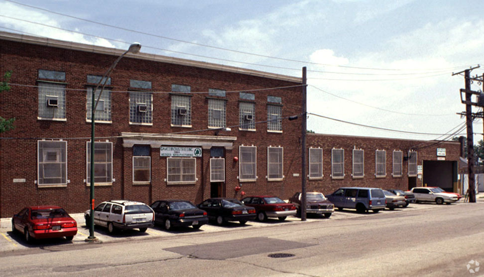 Primary Photo Of 5535 N Wolcott Ave, Chicago Warehouse For Sale