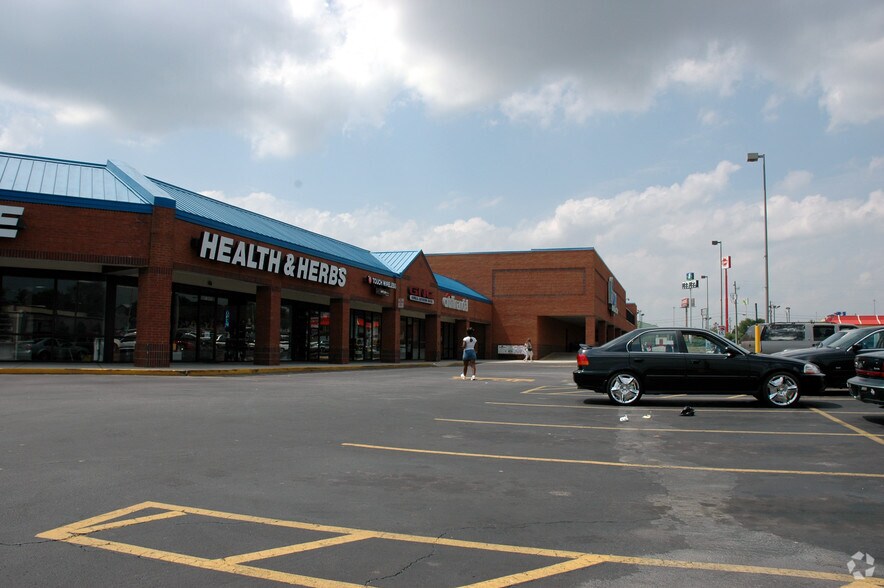 More Photos Of 1355 Sam Nunn Blvd, Perry Unknown For Lease