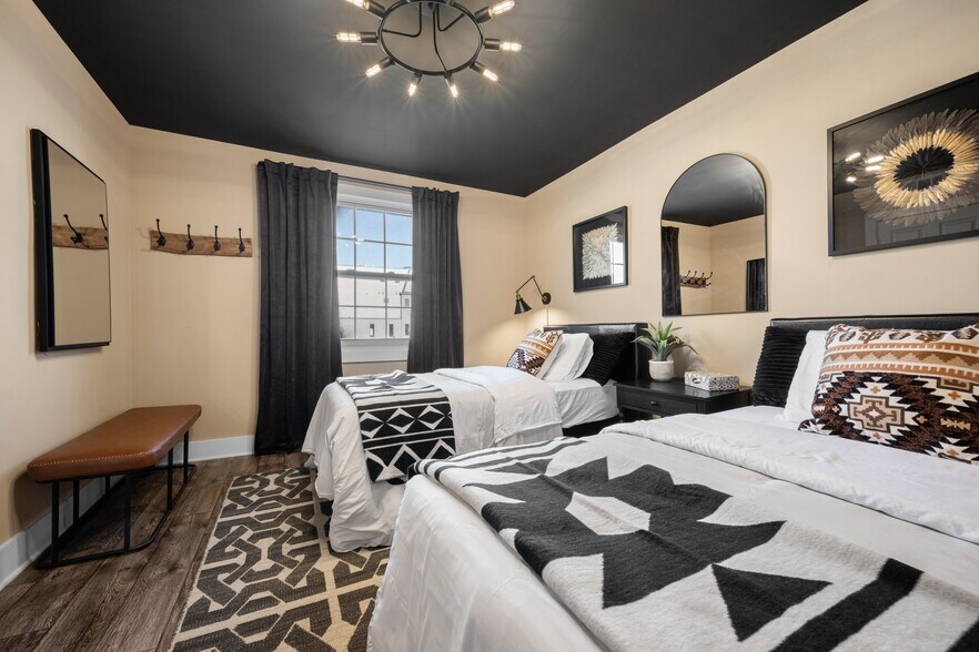 More Photos Of 1044-1046 Jefferson St, Nashville Apartments For Sale