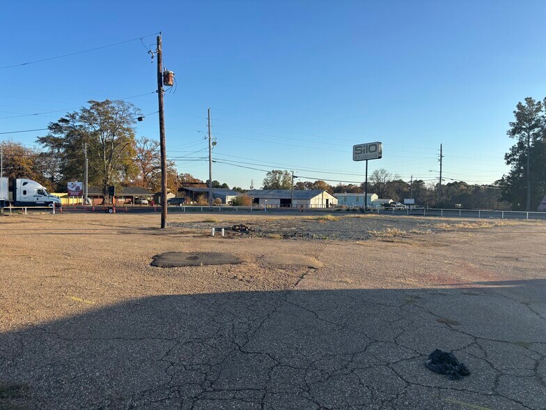More Photos Of 303 HWY 59, Queen City Land For Sale