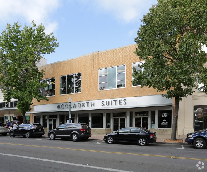 More Photos Of 605 Austin Ave, Waco Storefront Retail Office For Sale