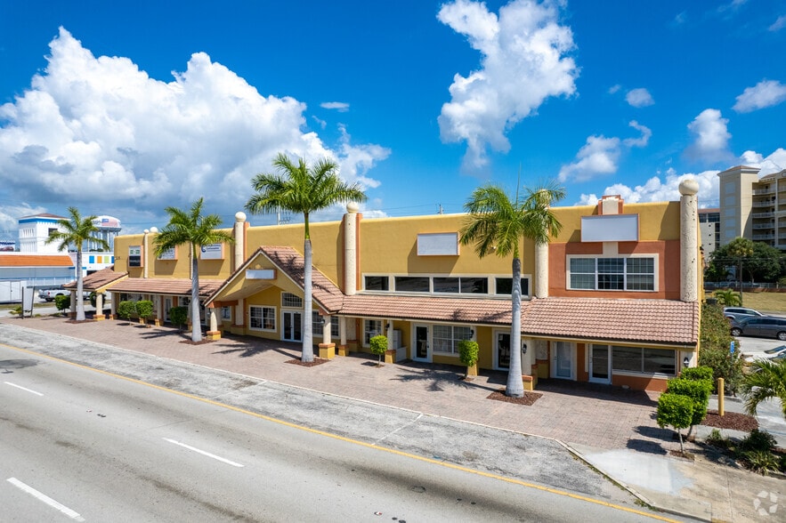 More Photos Of 226 King St, Cocoa Unknown For Lease